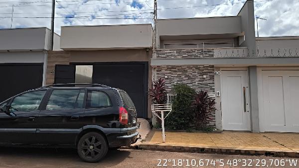 Oferta com excelente localização — Casa no Jardim das Paineiras, Jau - SP, Nº 96, 3 quartos, 1 vaga, 125m²