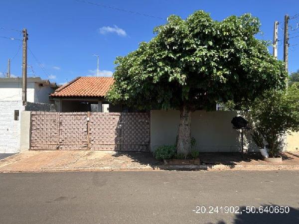 Casa, 3 quartos, 360 m² - Foto 1