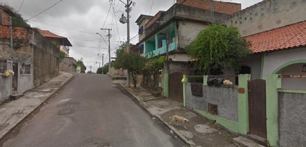 Imóvel com potencial — Casa no Mutua, Sao Goncalo - RJ, Nº 776, 2 quartos, 420m²