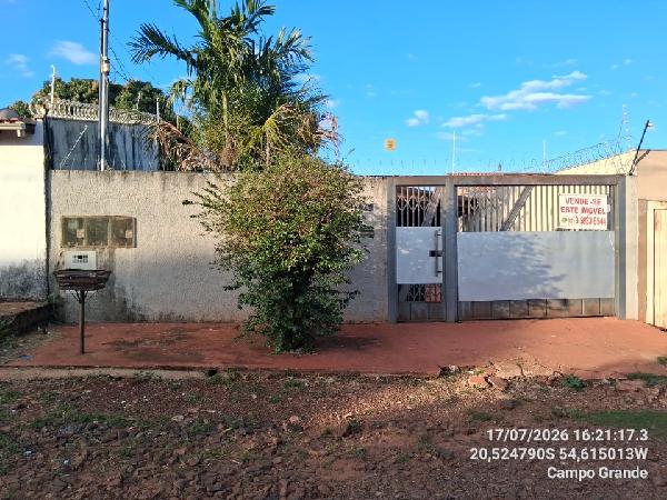 Imóvel em local estratégico — Casa no Pioneiros, Campo Grande - MS, Nº 315, 3 quartos, 250m²