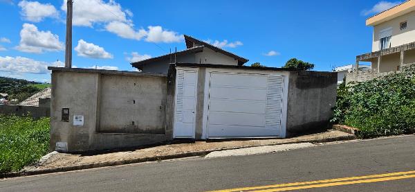 Casa, 2 quartos, 250 m² - Foto 1