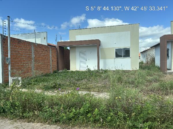 Oportunidade para moradia — Casa no Sao Lourenco, Teresina - PI, 2 quartos, 207,93m²