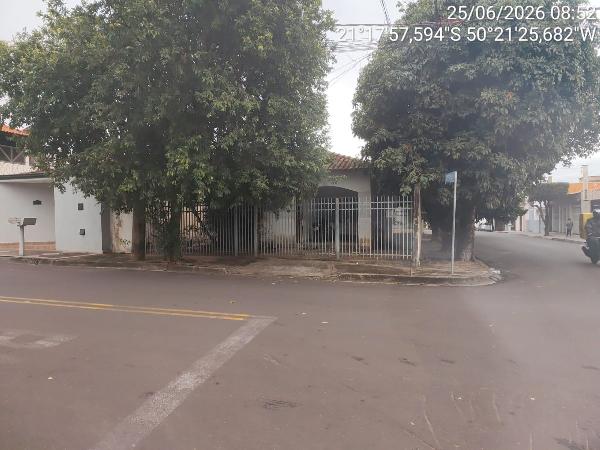 Oportunidade para moradia — Casa no Jardim Perola, Birigui - SP, Nº 1720, 3 quartos, 1 vaga, 335m²