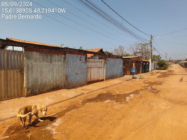 Imóvel para morar ou investir — Casa no Cj Hab Ouro Verde 2, Padre Bernardo - GO, N. SN QD54 LT43, 2 quartos, 1 vaga, 250m²