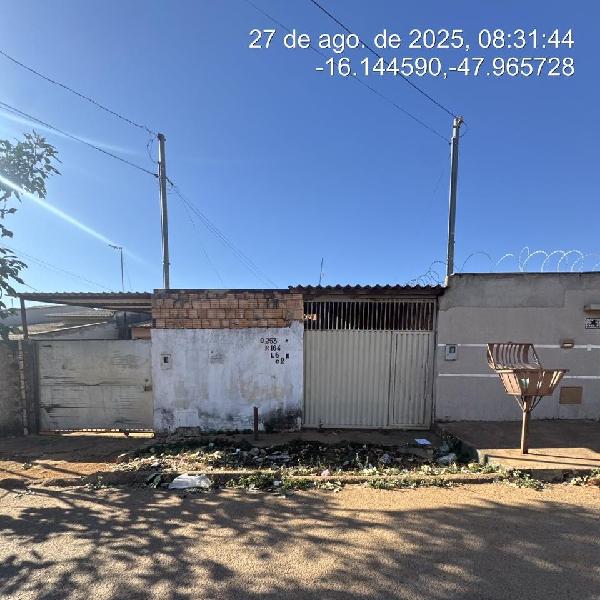 Casa, 2 quartos, 180 m² - Foto 1