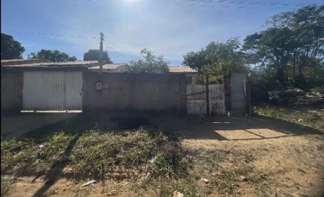 Oferta vantajosa — Casa no Parque Estrela Dalva Xiv, Santo Antonio do Descoberto - GO, N. SN QD 112, 2 quartos, 240m²