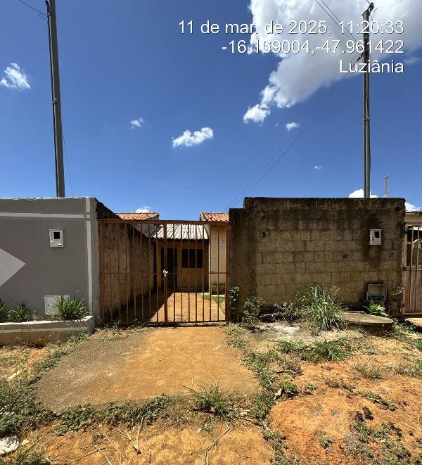 Oferta com excelente localização — Casa no Parque Estrela Dalva X, Luziania - GO, N. SN CS 02, 2 quartos, 1 vaga, 180m²