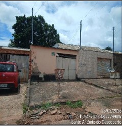 Oferta promissora — Casa em Santo Antonio do Descoberto - GO, 2 quartos, 1 vaga, 180m²