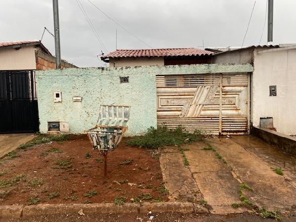 Oferta vantajosa — Casa no Parque Industrial Mingone, Luziania - GO, N. SN CS 01 QD 38 LT B, 2 quartos, 1 vaga, 153,6m²