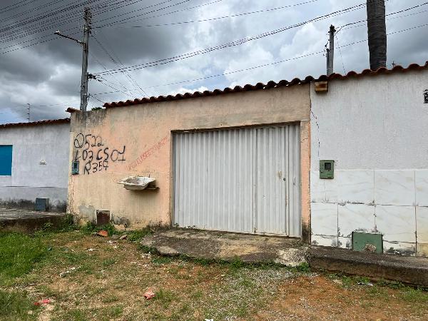 Imóvel bem posicionado — Casa no Parque Estrela Dalva X, Luziania - GO, N. SN CS 01 QD 522 LT 03, 2 quartos, 1 vaga, 180m²
