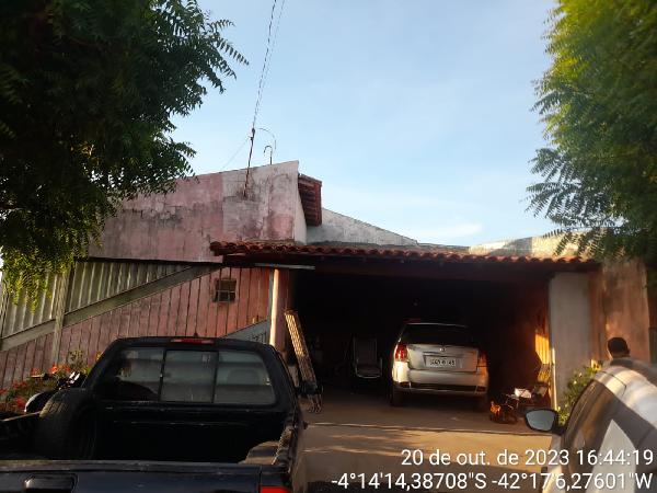 Oferta imperdível — Casa no Galdinal, Barras - PI, Nº 133, 2 quartos, 1 vaga, 300m²