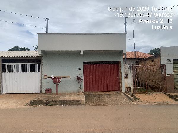 Oportunidade para moradia — Casa no Parque Estrela Dalva X, Luziania - GO, Nº LT, 2 quartos, 1 vaga, 180m²