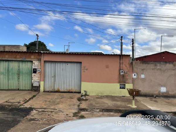 Oferta especial — Casa no Jardim Ana Beatriz I, Santo Antonio do Descoberto - GO, N. SN LT 14A, 3 quartos, 180m²