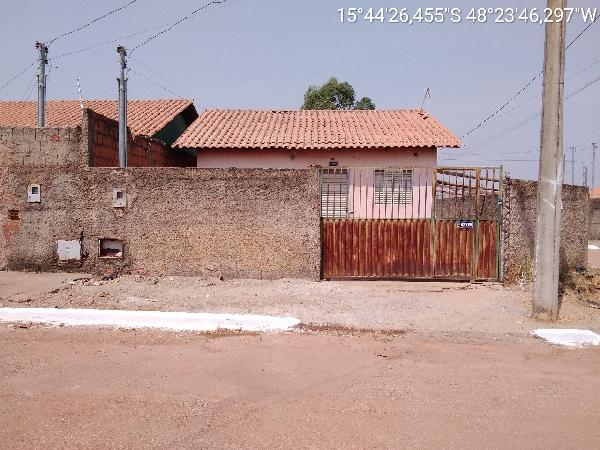 Imóvel bem localizado — Casa no Itamar Nobrega Ii, Cocalzinho de Goias - GO, N. SN QD 15, 2 quartos, 195,5m²