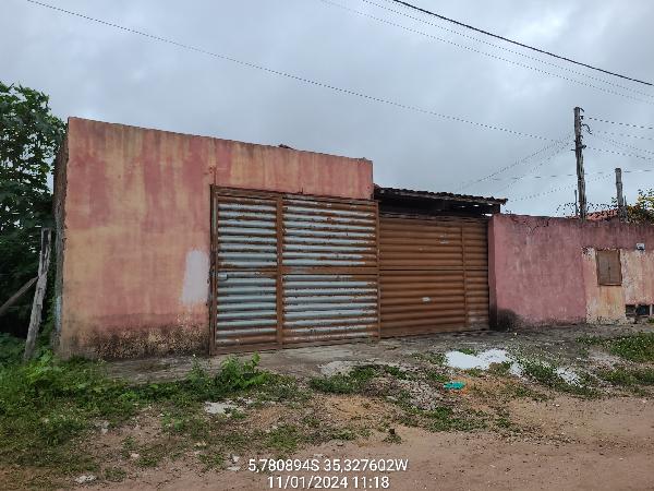 Oportunidade para você — Casa no Santa Terezinha, Sao Goncalo do Amarante - RN, Nº 243, 2 quartos, 185,57m²