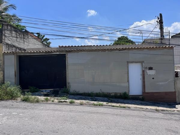 Imóvel com potencial — Casa no Vila Kosmos, Rio de Janeiro - RJ, Nº 18, 2 quartos, 2 vagas, 300m²