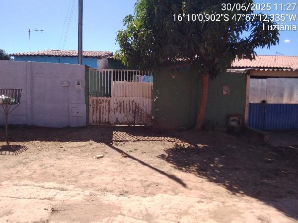 Imóvel com grande valor — Casa no Parque Estrela Dalva X, Luziania - GO, Nº S, 2 quartos, 1 vaga, 180m²