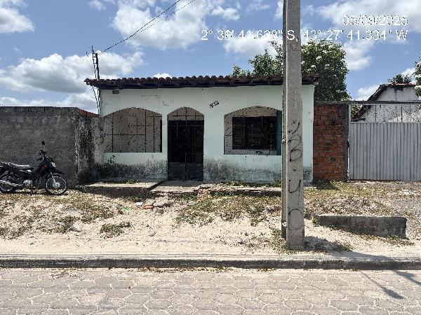 Excelente escolha — Casa no Centro, Humberto de Campos - MA, Nº 126, 3 quartos, 357,5m²