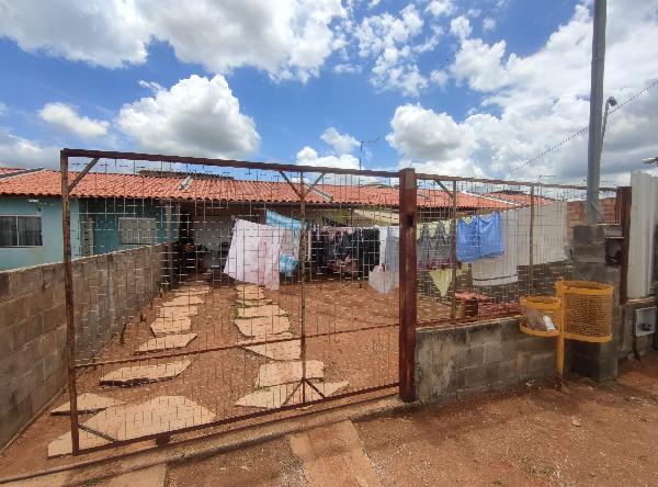 Casa, 2 quartos, 180 m² - Foto 1