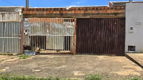 Imóvel bem posicionado — Casa no Jardim Ana Beatriz I, Santo Antonio do Descoberto - GO, N. SN LOTE 02-B, 2 quartos, 180m²