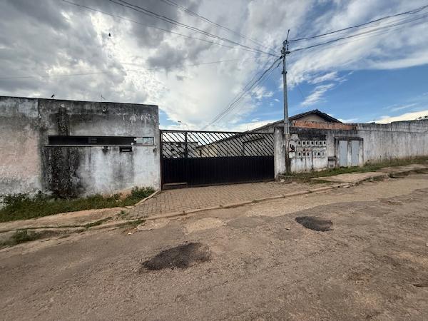 Oportunidade para moradia — Casa no Chacaras Marajoara, Luziania - GO, N. SN CS 02, 2 quartos, 1 vaga, 150,01m²