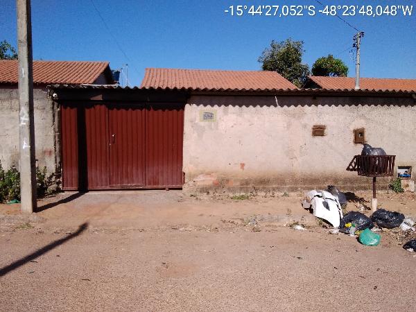 Oferta especial — Casa no Itamar Nobrega Ii, Cocalzinho de Goias - GO, N. SN QD 14, 2 quartos, 1 vaga, 180m²