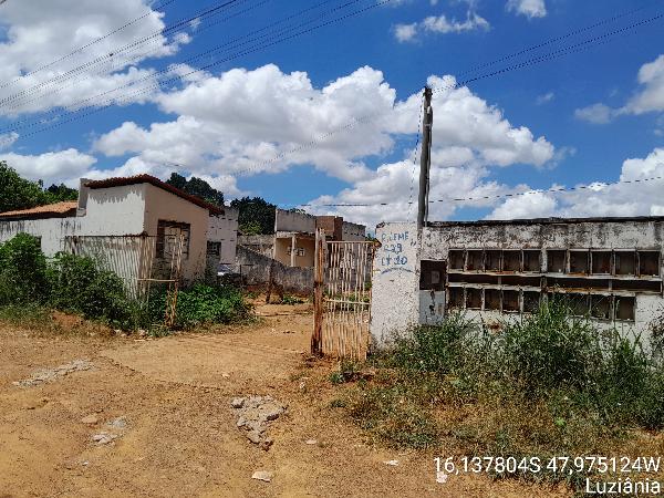 Imóvel com excelente localização — Casa no Chacaras Marajoara, Luziania - GO, N. SN CASA 03, 2 quartos, 1 vaga, 161,33m²