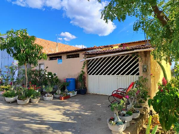 Negócio com vantagem — Casa no Centro, Bom Sucesso - PB, Nº 535, 2 quartos, 1 vaga, 171m²
