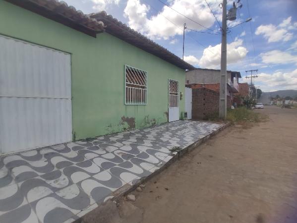 Oferta vantajosa — Casa no Centro, Iacu - BA, Nº 862-B, 3 quartos, 49,98m²