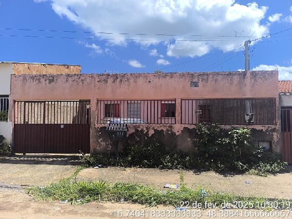 Imóvel com excelente localização — Casa no Girassol, Cocalzinho de Goias - GO, N. SN QD 05, 2 quartos, 1 vaga, 183,59m²