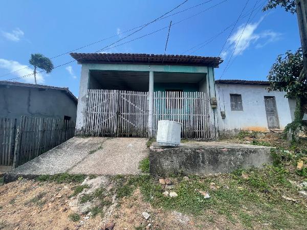 Imóvel em ótima região — Casa no Centro, Garrafao do Norte - PA, N. SN, 2 quartos, 1 vaga, 105m²