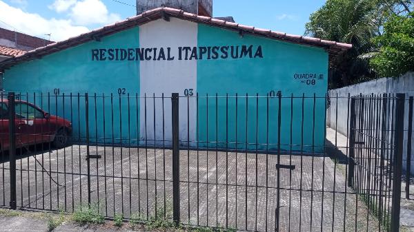 Imóvel com bom aproveitamento — Casa no Cid Ind Itapissuma, Itapissuma - PE, Nº 0, 2 quartos, 1 vaga, 360m²