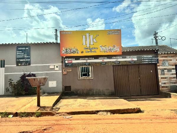 Oferta imperdível — Casa no Jardim Ana Beatriz I, Santo Antonio do Descoberto - GO, Nº S, 2 quartos, 180m²