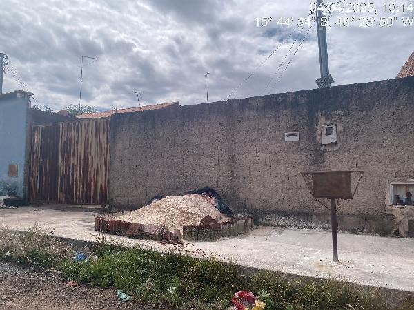 Imóvel para investir — Casa no Itamar Nobrega Ii, Cocalzinho de Goias - GO, N. SN LT 05, 2 quartos, 180m²