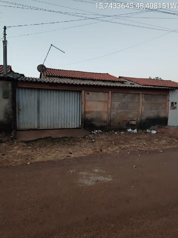 Oportunidade certa — Casa no Lot Girassol, Cocalzinho de Goias - GO, N. SN QD 06, 2 quartos, 1 vaga, 209,92m²