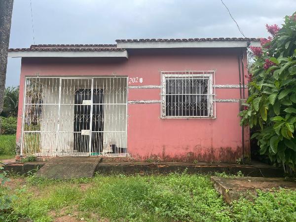 Chance única — Casa no Castanheira, Mae do Rio - PA, Nº 202, 2 quartos, 200m²