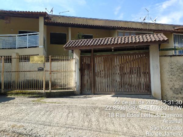 Oferta com destaque — Casa no Joquei Clube, Sao Goncalo - RJ, Nº 83, 2 quartos, 390m²