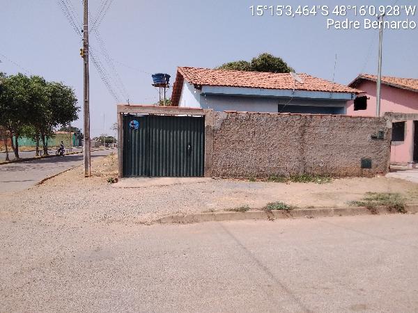 Oferta com excelente localização — Casa no Vila Divineia, Padre Bernardo - GO, Nº 1930, 2 quartos, 1 vaga, 130m²