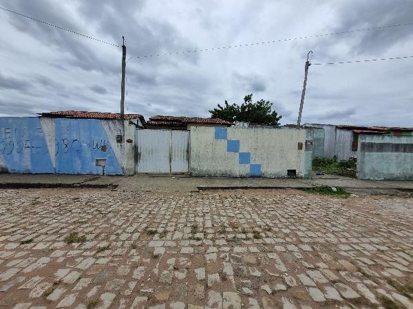 Imóvel com bom aproveitamento — Casa no Lagoa do Cosme, Ceara-mirim - RN, Nº 354, 2 quartos, 208,25m²