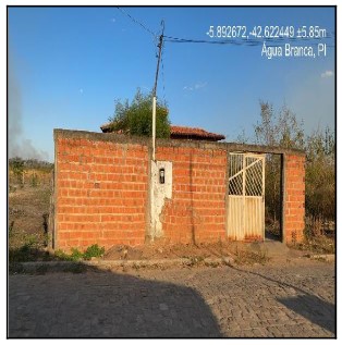 Negócio com vantagem — Casa no Poeirão, Agua Branca - PI, N. SN LT 01 QD A1, 2 quartos, 1 vaga, 300m²