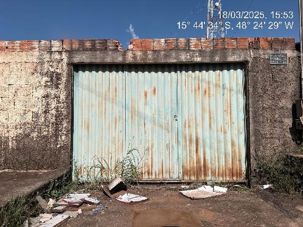 Imóvel em destaque — Casa no Lot Girassol Residen, Cocalzinho de Goias - GO, N. SN LT 24, 2 quartos, 1 vaga, 180,4m²