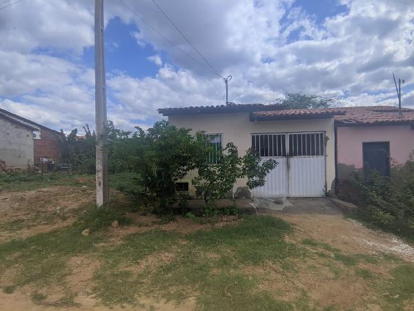 Grande oportunidade — Casa no Boiadeira, Iacu - BA, Nº 141, 2 quartos, 1 vaga, 111,5m²