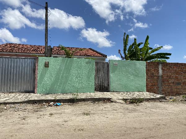 Negócio com vantagem — Casa no Prive Aeroporto, Santa Rita - PB, Nº 122-B, 2 quartos, 180m²