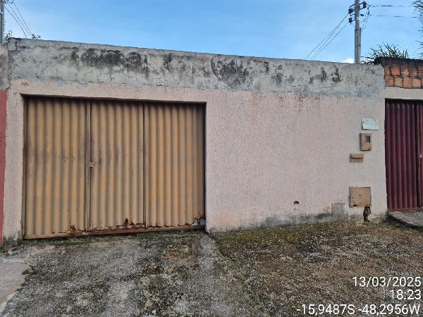 Imóvel em destaque — Casa no Jardim Ana Beatriz I, Santo Antonio do Descoberto - GO, N. SN LT04B RUA 01, 2 quartos, 180m²