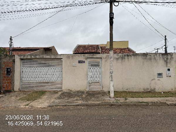 Imóvel com localização privilegiada — Casa no Residencial Vila Mineira, Rondonopolis - MT, Nº 391, 2 quartos, 1 vaga, 275m²