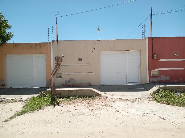 Casa, 2 quartos, 171 m² - Foto 1