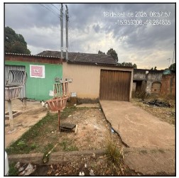 Imóvel com localização privilegiada — Casa no Jardim de Ala, Santo Antonio do Descoberto - GO, 2 quartos, 180m²