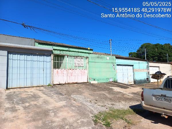 Imóvel em local estratégico — Casa no Vila Raio de Luz, Santo Antonio do Descoberto - GO, Nº S, 2 quartos, 180m²