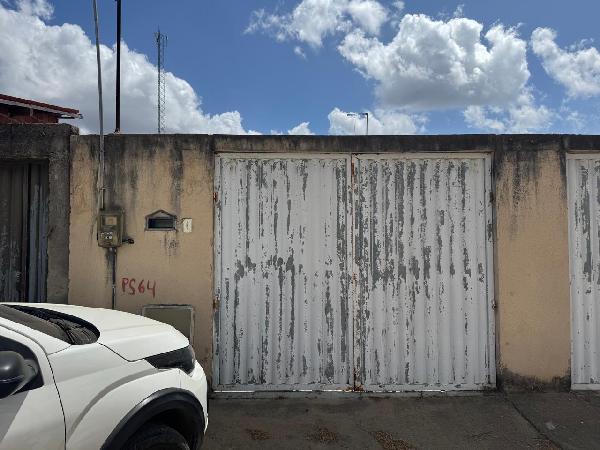 Imóvel com boa estrutura — Casa no Pavuna, Pacatuba - CE, Nº 203, 2 quartos, 1 vaga, 132m²