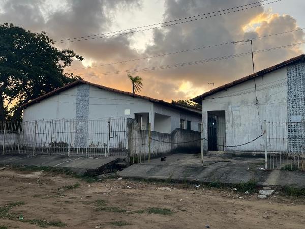 Imóvel selecionado — Casa no Centro, Itapissuma - PE, Nº 20, 2 quartos, 1 vaga, 360m²